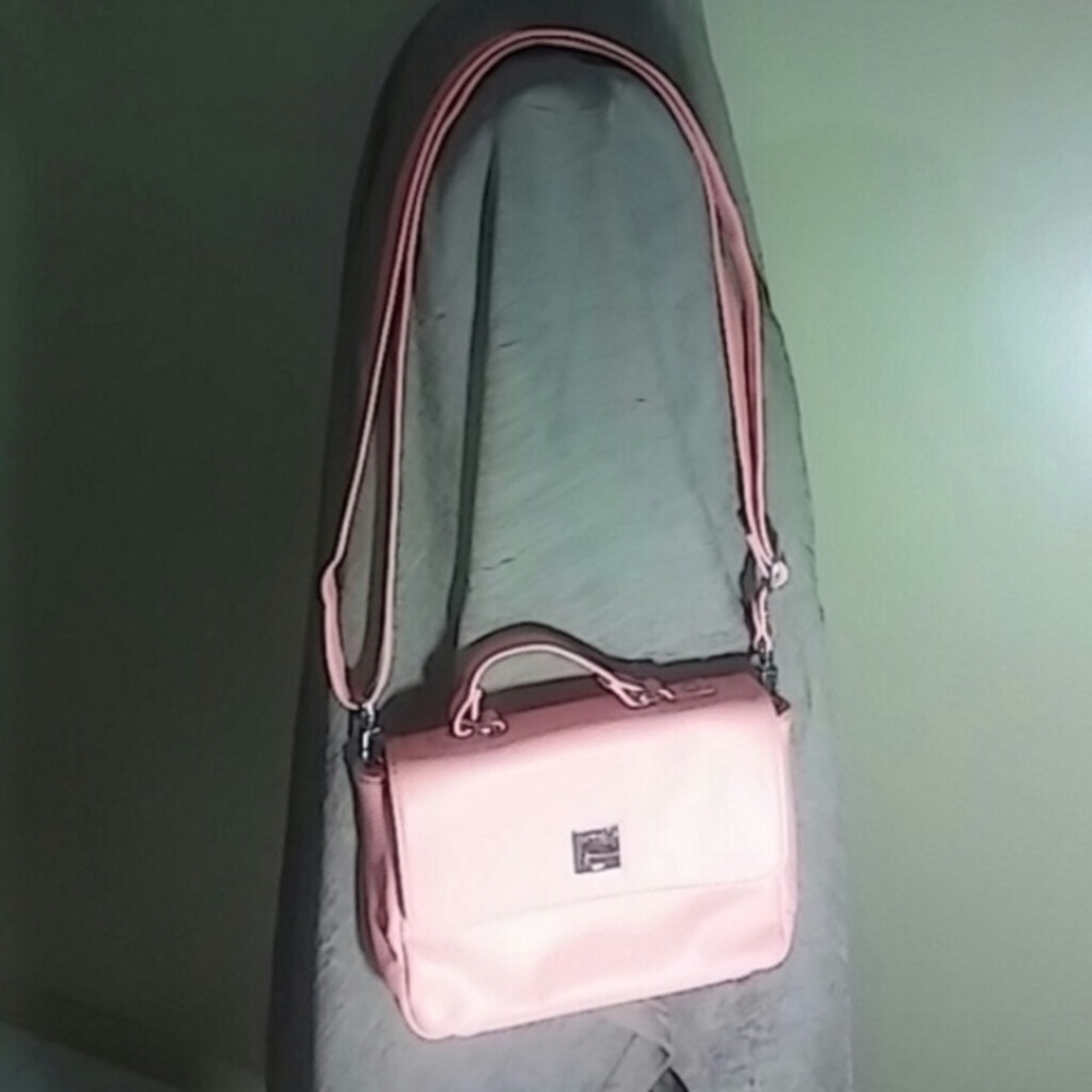 Thirty-One Jewell Coral Purse